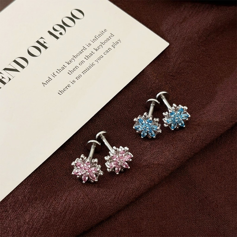 ASTM F136 Titanium Flat Back E - огляд і ціна Tragus Flat Back